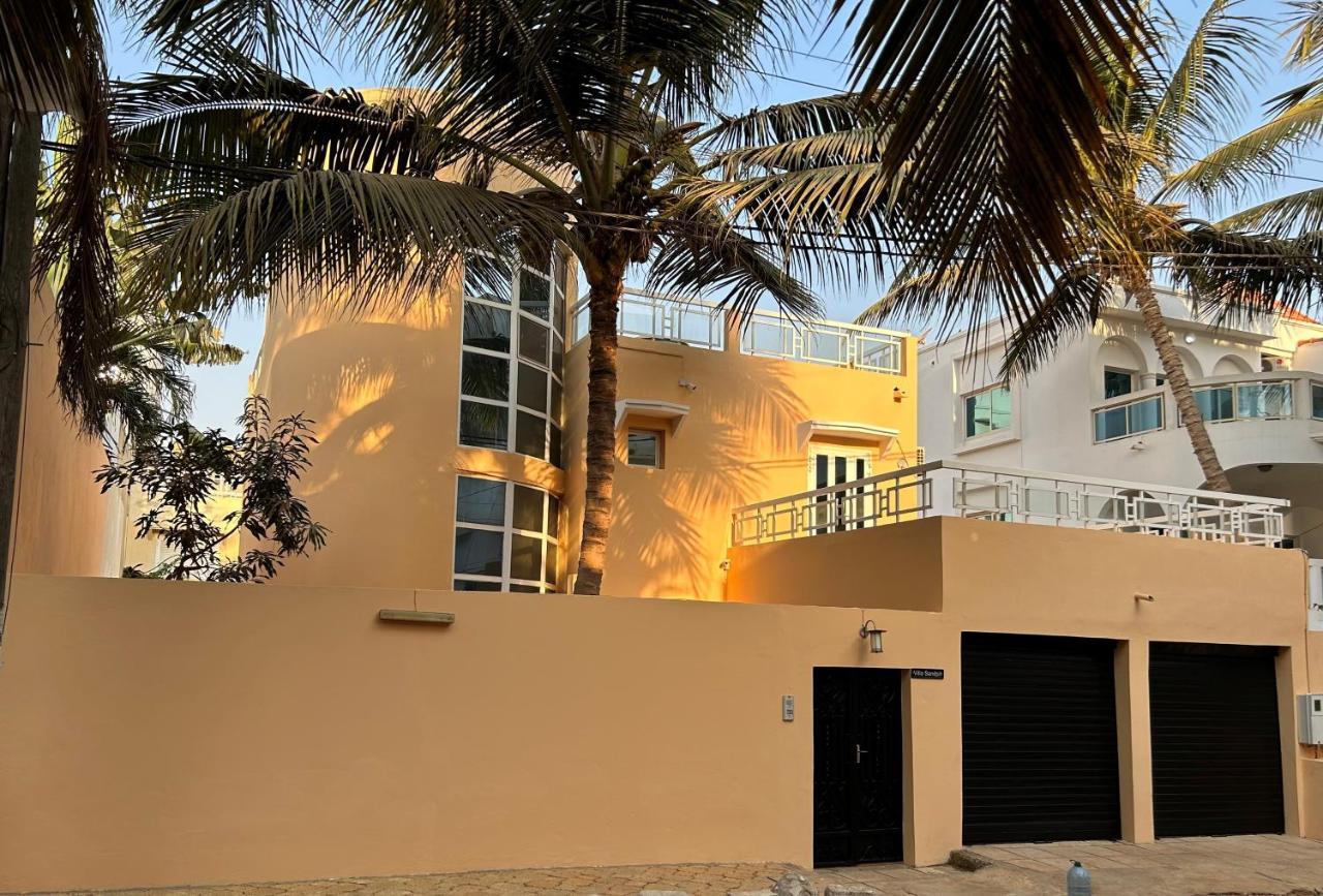 Two Bedroom With Private Swimming Pool And Garden In Almadies Villa Dakar