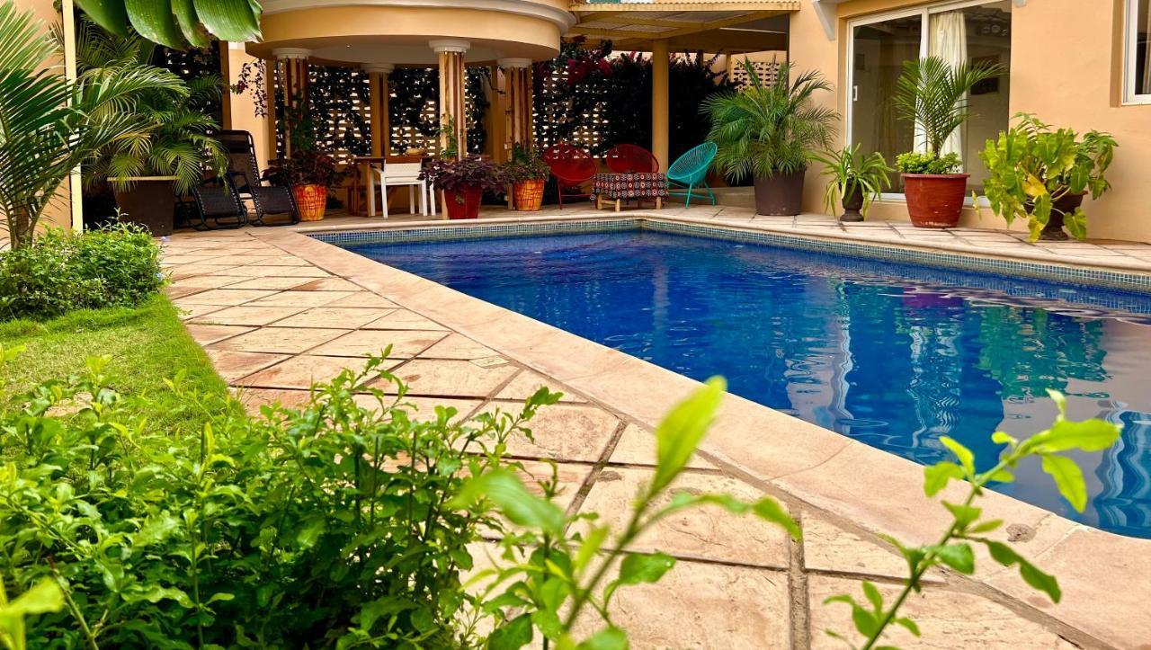 Two Bedroom With Private Swimming Pool And Garden In Almadies Dakar