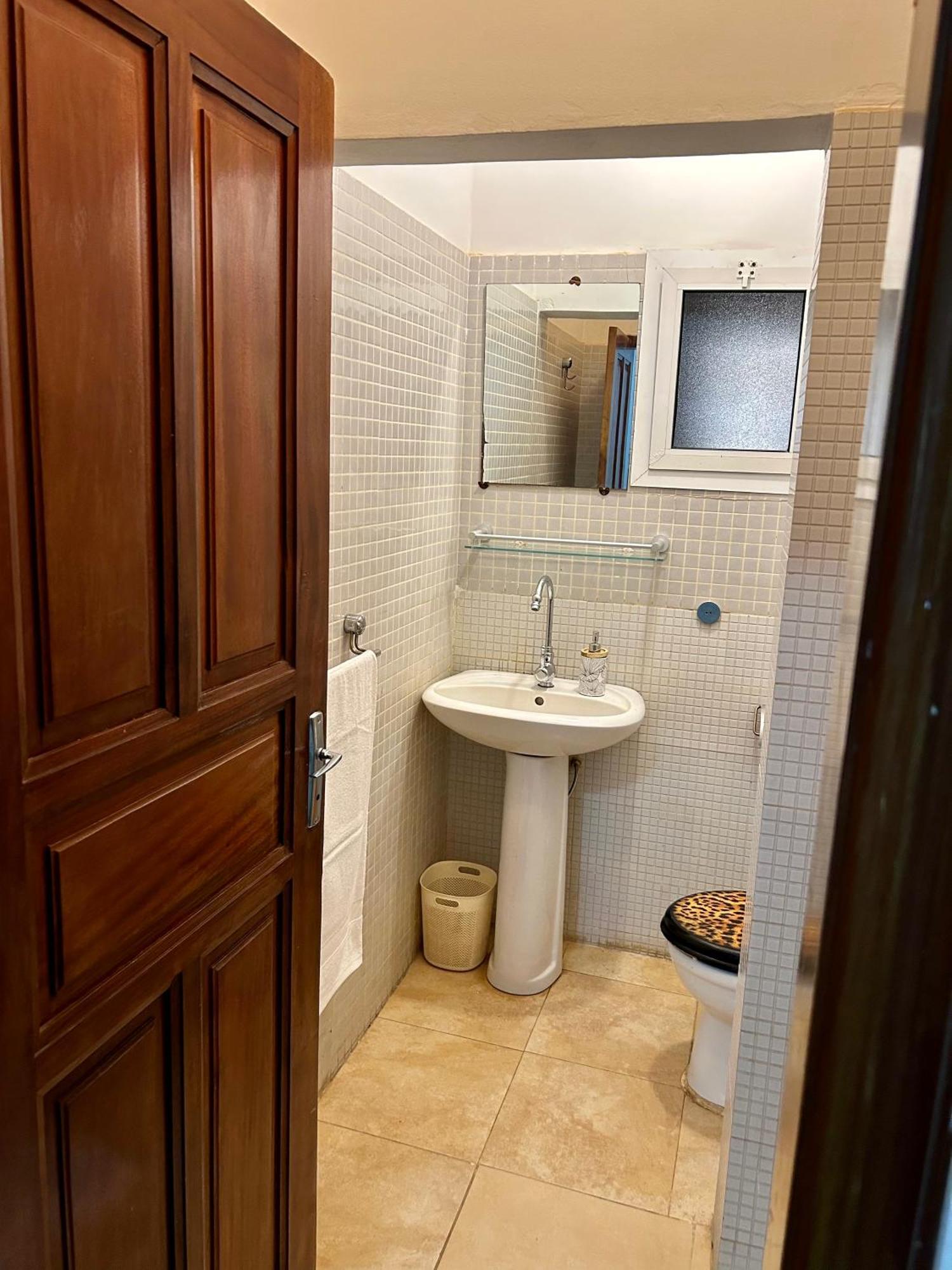 Two Bedroom With Private Swimming Pool And Garden In Almadies Villa